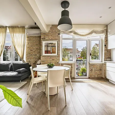 Central Apartment Vilnius *